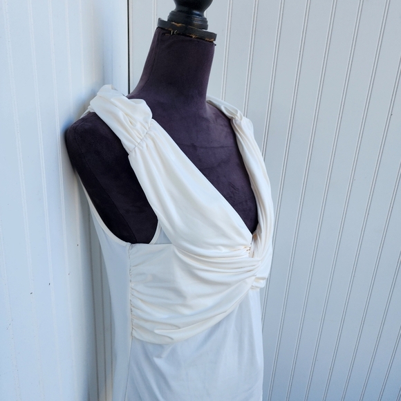 H&M Top Women's Blouse Stretch White Sleeveless V Neck Business Ivory Cream L - Picture 7 of 10